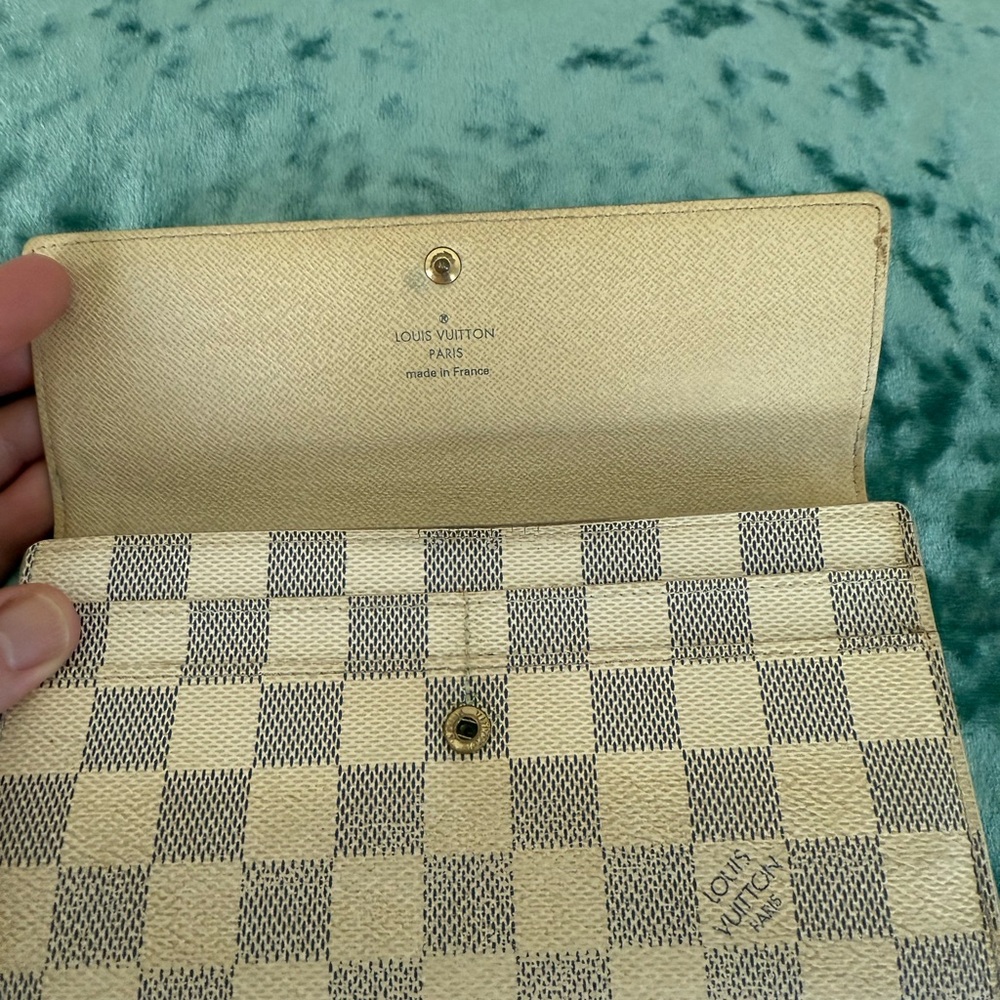 Unlisted Item - Picture 4 of 5
